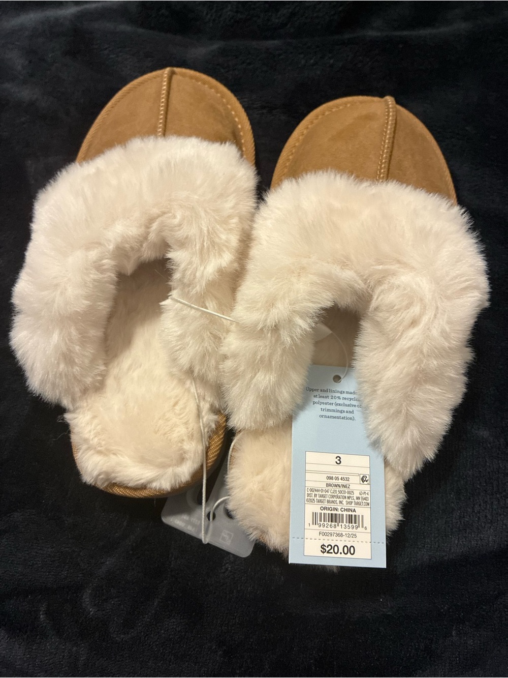 Cat & Jack Kids Tan Moccasin Slippers with Cream Faux Fur